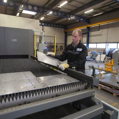 staalbouw-hendriks-invests-in-8kw-sheet-metal-laser-from-blm-group